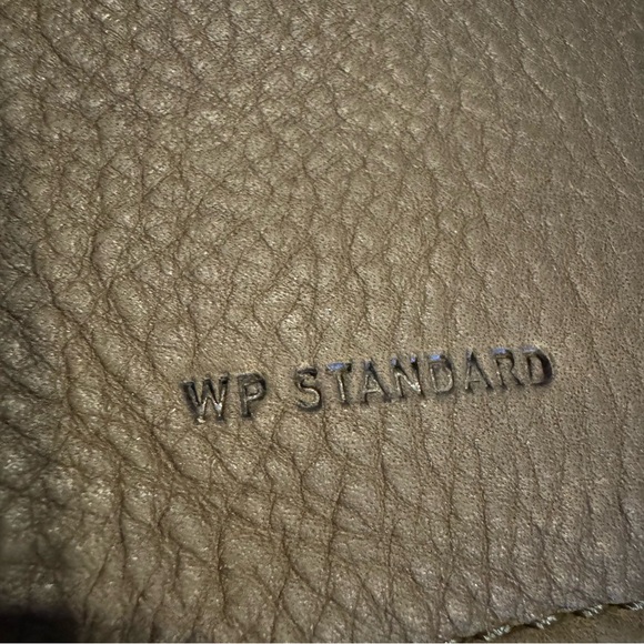WP Standard The Leather Wristlet Olive Wallet Bag - Picture 7 of 7